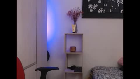 Camila ventura online show from 09/26/25, 04:00