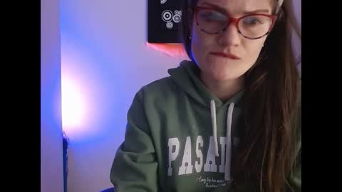 Camila ventura online show from 11/01/25, 02:19