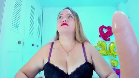 camilaa foxxx online show from 02/16/25, 06:10