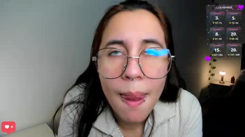 Snapshot of camilaalee chatting on 01/14/25, 01:26 CAMILAA LEE  online show from 01/14/25, 01:26