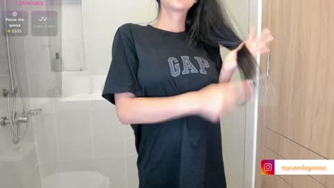 Camila online show from 11/16/25, 01:06