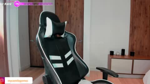 Camila online show from 02/11/26, 02:00