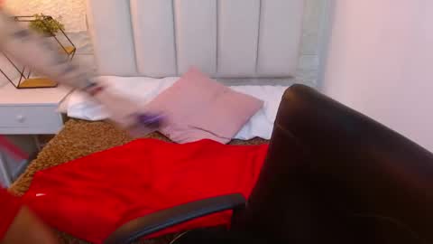 Cami online show from 04/23/26, 12:29