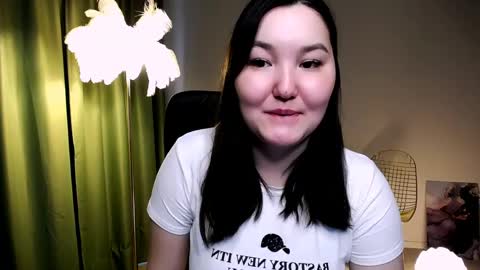 camilamartiez online show from 04/30/26, 11:49