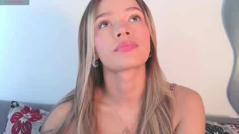 Camila Monroee  online show from 12/22/25, 03:31