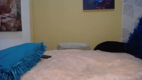 camilaparrisx online show from 01/16/25, 09:37