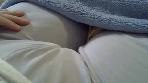 flash 50 tokens BIG CLIT  tits pussy. masturbation big clit 150 tokens fingers inside pussy 1000 tk  pump big clit 300 tk online show from 04/16/26, 05:25