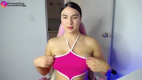 X IGcamiryan01 online show from 07/05/26, 07:21