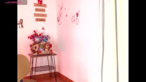 Snapshot of camilateylor chatting on 01/14/25, 11:58 Camila Teylor online show from 01/14/25, 11:58