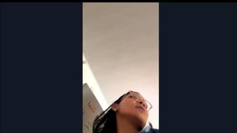 Camila online show from 06/19/26, 01:37