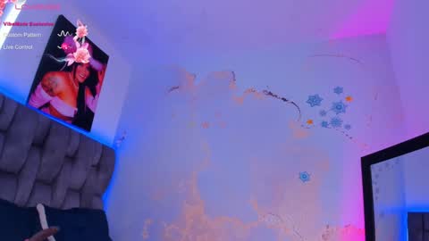 MARIA CAMILA        online show from 01/14/25, 05:34