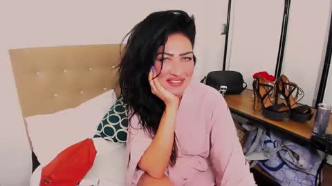 Snapshot of camileeyes chatting on 12/09/24, 11:36 CamileEyes online show from 12/09/24, 11:36