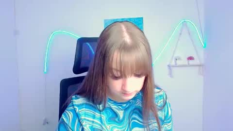Camilla online show from 04/27/26, 11:19