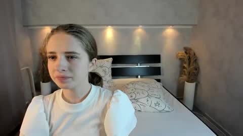 Camilla online show from 10/27/25, 01:20