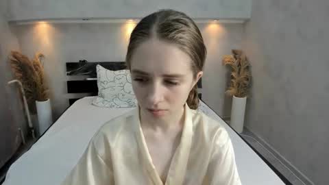 Camilla online show from 10/30/25, 01:18