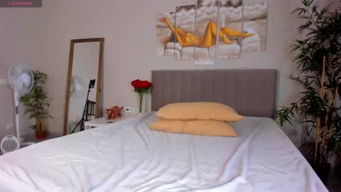 Camilla online show from 03/06/26, 01:13