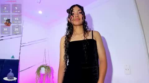 camilla_miller01 online show from 12/16/25, 11:54