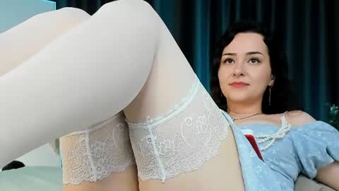 Snapshot of camilla_rowen chatting on 06/11/26, 08:51 Camilla online show from 06/11/26, 08:51