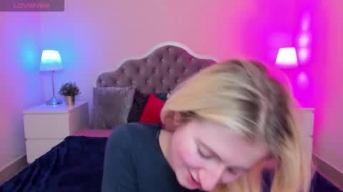 camilladreamer online show from 11/29/25, 07:17