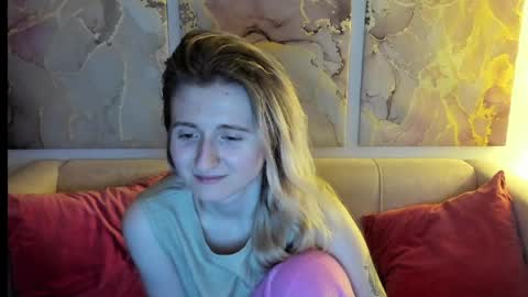 camilladreamer online show from 04/20/26, 06:16
