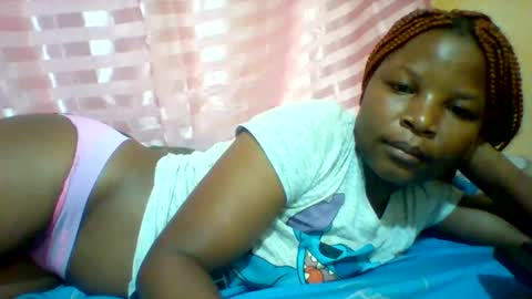 camillah_sweet online show from 04/22/26, 06:27