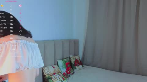 Snapshot of camillahooser chatting on 05/10/26, 01:22 May online show from 05/10/26, 01:22