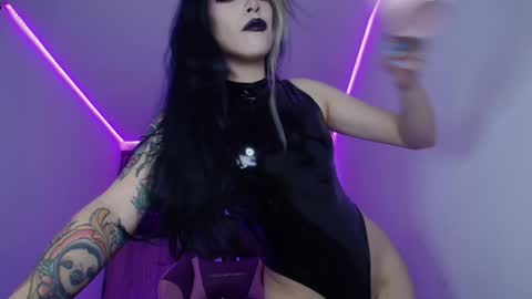 Camille  online show from 01/17/25, 01:57