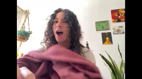  Camille   online show from 11/12/25, 03:45