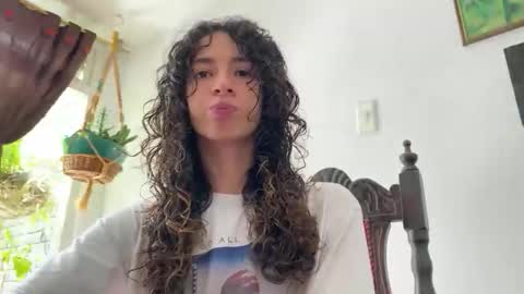  Camille   online show from 12/18/25, 04:35