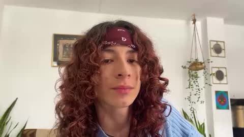 Snapshot of camille_delrey chatting on 05/15/26, 04:47 Camille online show from 05/15/26, 04:47