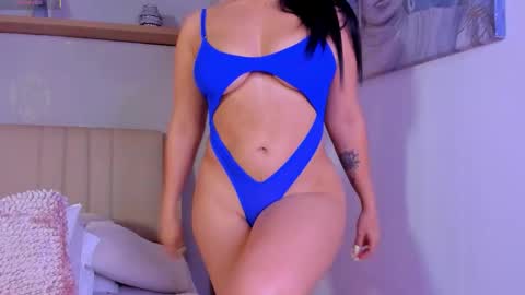 Camille Lynn online show from 11/07/25, 02:00