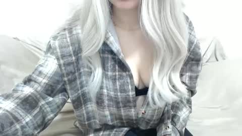 CamilleBunny online show from 02/04/26, 03:23