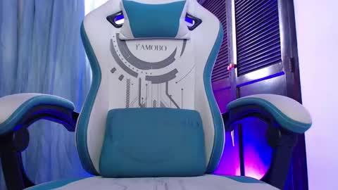 camilo_contre21 online show from 02/14/25, 08:15