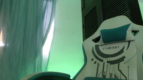 camilo_contre21 online show from 02/25/25, 07:47