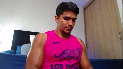 camilo_contre21 online show from 09/16/25, 07:48
