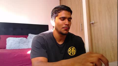 camilo_contre21 online show from 09/22/25, 09:28