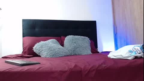 camilo_contre21 online show from 09/26/25, 08:13