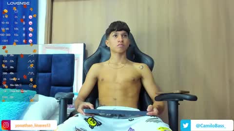 Snapshot of camilobass_ chatting on 02/22/25, 10:52 Camilo Bass online show from 02/22/25, 10:52
