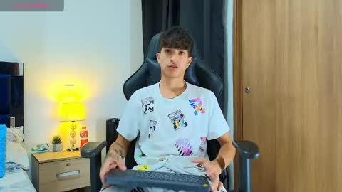 Camilo Bass online show from 05/10/26, 01:22