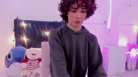 CamiloDoumit online show from 02/03/25, 02:13