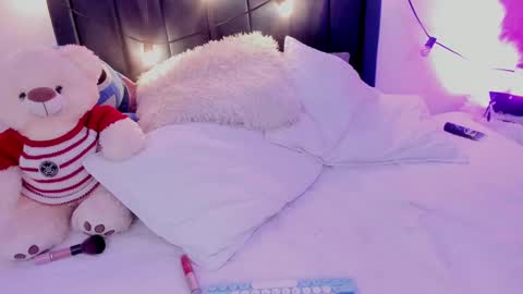 CamiloDoumit online show from 02/17/25, 03:58