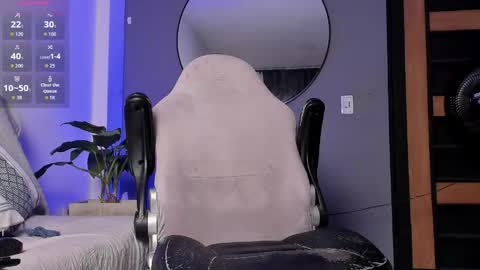 Snapshot of camilohotxx__ chatting on 05/21/26, 11:23 Camilo online show from 05/21/26, 11:23