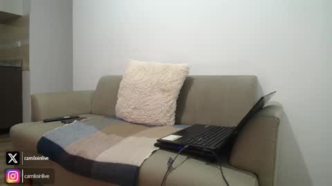 camiloinlive online show from 10/25/25, 02:35