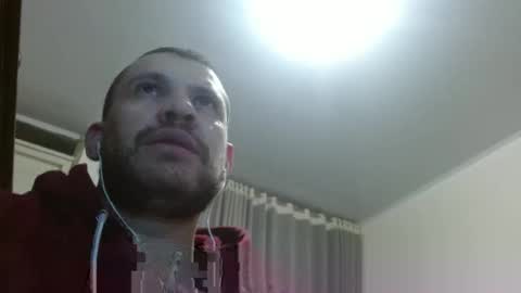 Snapshot of camiloking17 chatting on 01/18/25, 04:15 camilo online show from 01/18/25, 04:15