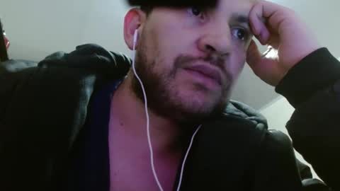 Snapshot of camiloking17 chatting on 02/04/25, 06:04 camilo online show from 02/04/25, 06:04