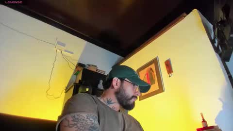 Camilo online show from 12/14/25, 10:42