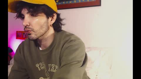 Snapshot of camilosaennz chatting on 01/04/25, 04:55 camilo online show from 01/04/25, 04:55