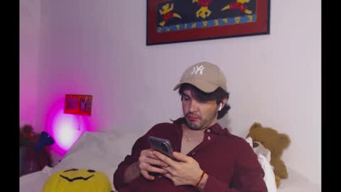 Snapshot of camilosaennz chatting on 01/05/25, 04:25 camilo online show from 01/05/25, 04:25