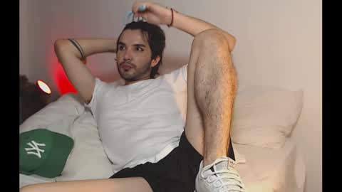 Snapshot of camilosaennz chatting on 01/07/25, 12:55 camilo online show from 01/07/25, 12:55