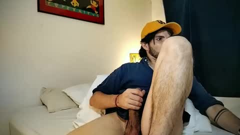Snapshot of camilosaennz chatting on 01/18/25, 07:07 camilo online show from 01/18/25, 07:07